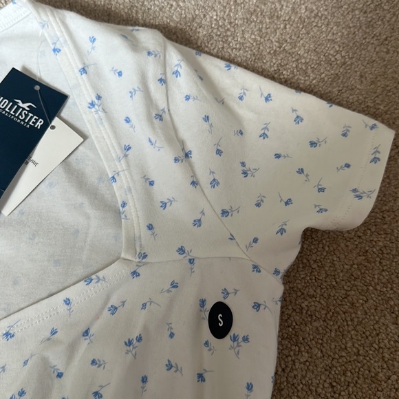 Holister top. Size S. NWT - Picture 4 of 5